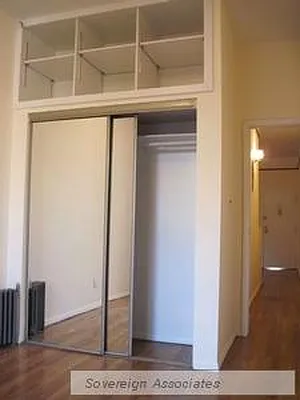 Rented by Sovereign Associates | media 32