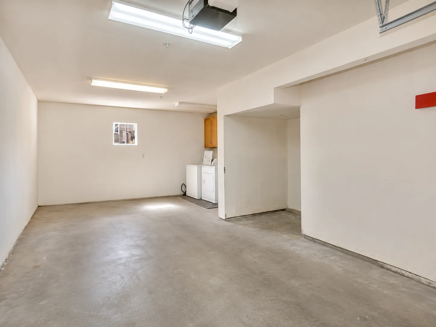 2 bed, 2.5 bath, 1179 sqft, $3,500 — Photo 3