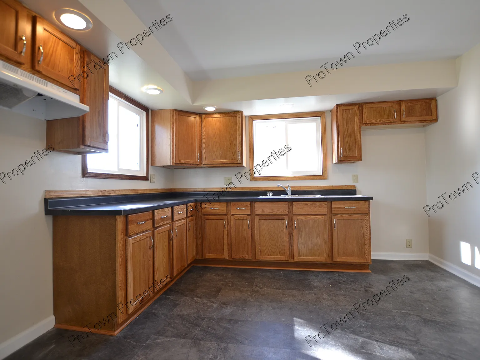 Open House: 9/1 @ 5:15pm & 9/5 @ 12:30pm — Photo 3