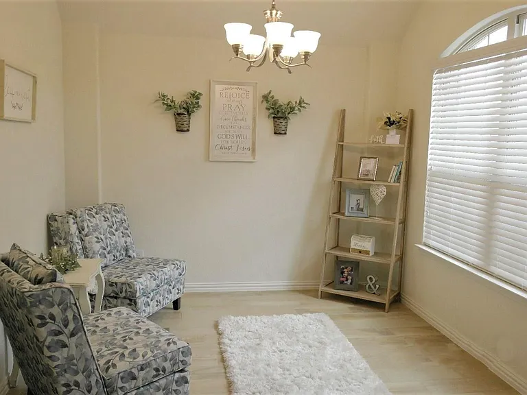 822 Black Hawk Dr — Photo 18
