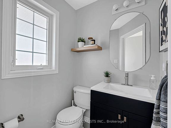 4th image of 21 Stevenson St