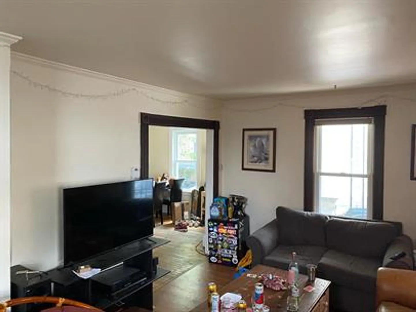 12 Russell Street — Photo 3