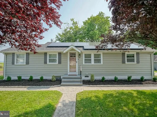170 Jefferson Rd, Pennsville, NJ 08070