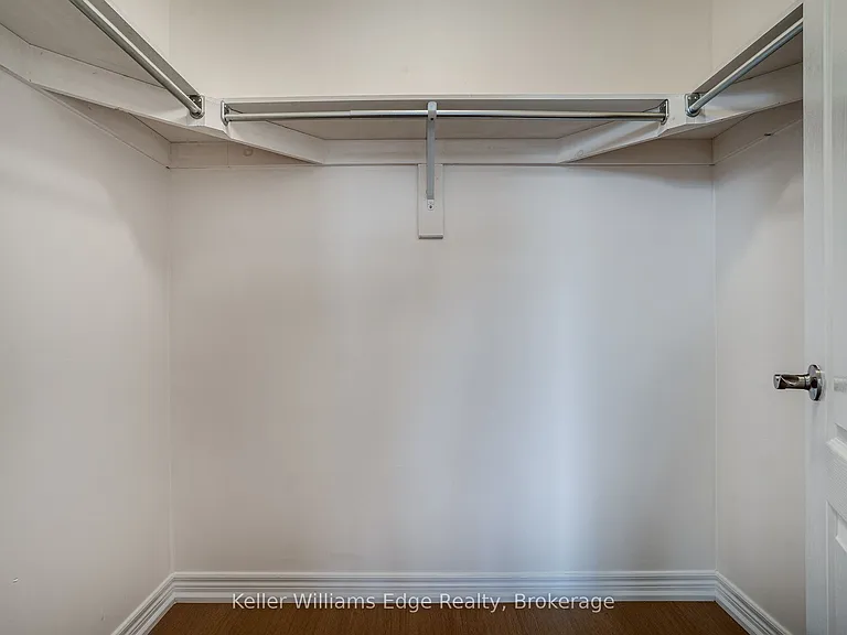 93 Glendarling Cres — Photo 31