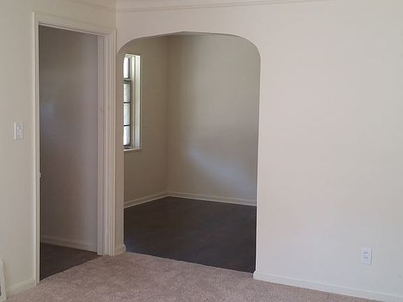 3rd image of 345 E 264th St