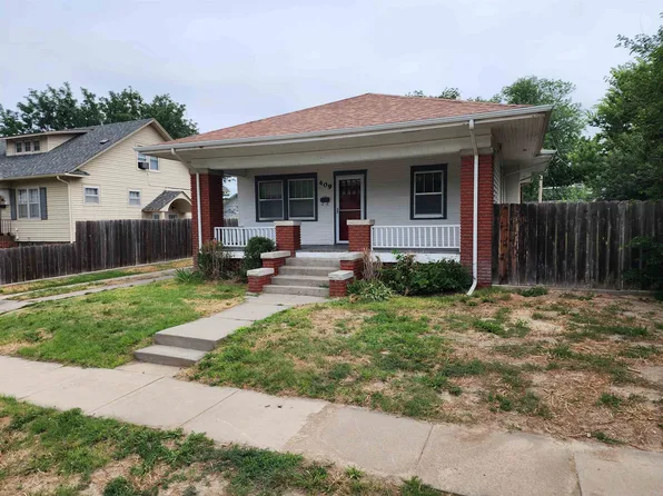 409 W 12th St, Hays, KS 67601