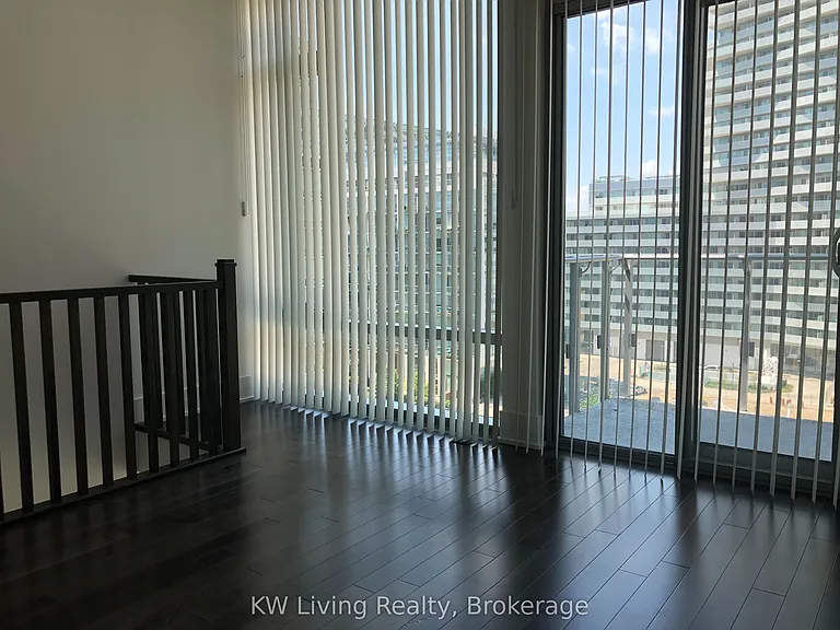 39 Queens Quay E #740 — Photo 9