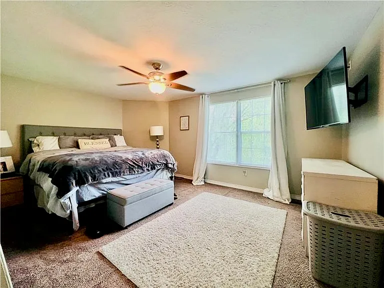 26 Monmouth Dr — Photo 4