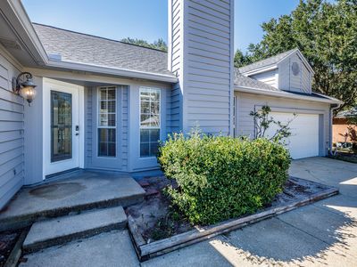 1895 Commodore Dr, Navarre, FL, 32566