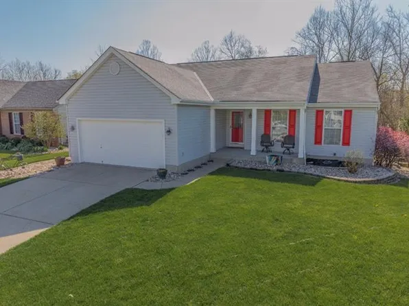 1581 Creekside Rd, Amelia, OH 45102