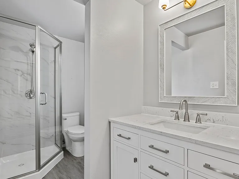 2912 Drakestone Dr — Photo 10