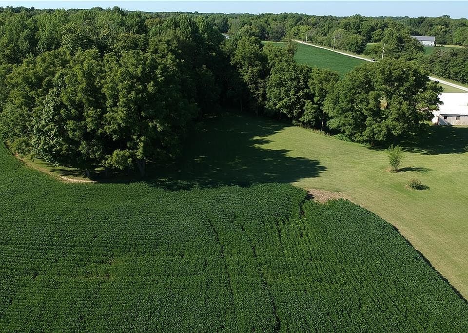 2nd image of 7275 E County Road 1100 N