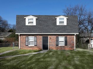 12 Hawk Rd, Cartersville, GA 30121