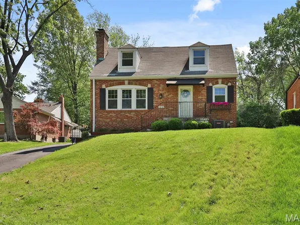 1434 Rankin Dr, Saint Louis, MO 63117