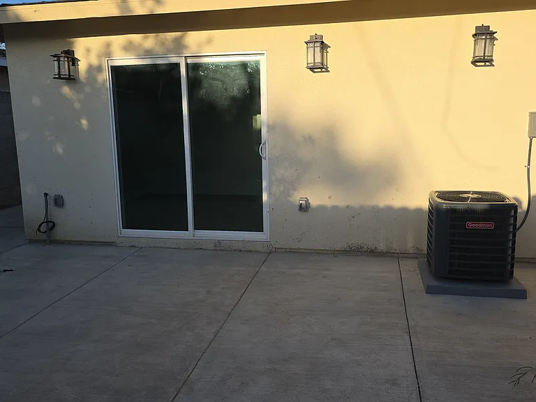 1513 W Warner Ave #2 — Photo 15