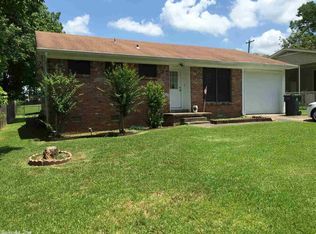 8511 Winston Dr, Little Rock, AR 72209