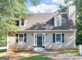 611A Seminole Dr, Griffin, GA 30223