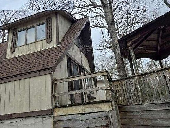 4th image of 352 Greenstreet Rd