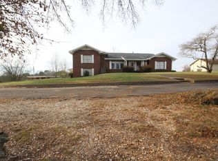 1203 W Sunset St, Nashville, AR 71852