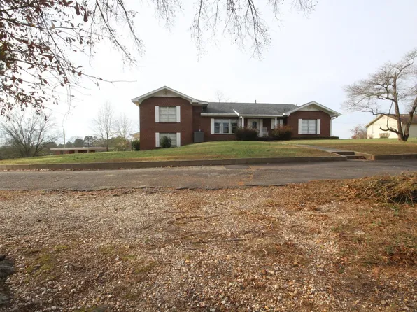 1203 W Sunset St, Nashville, AR 71852