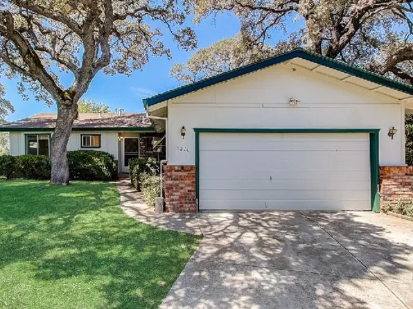 5210 Meadow View Ln, Auburn, CA 95602