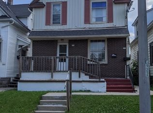920 S 74th St #U, Milwaukee, WI 53214