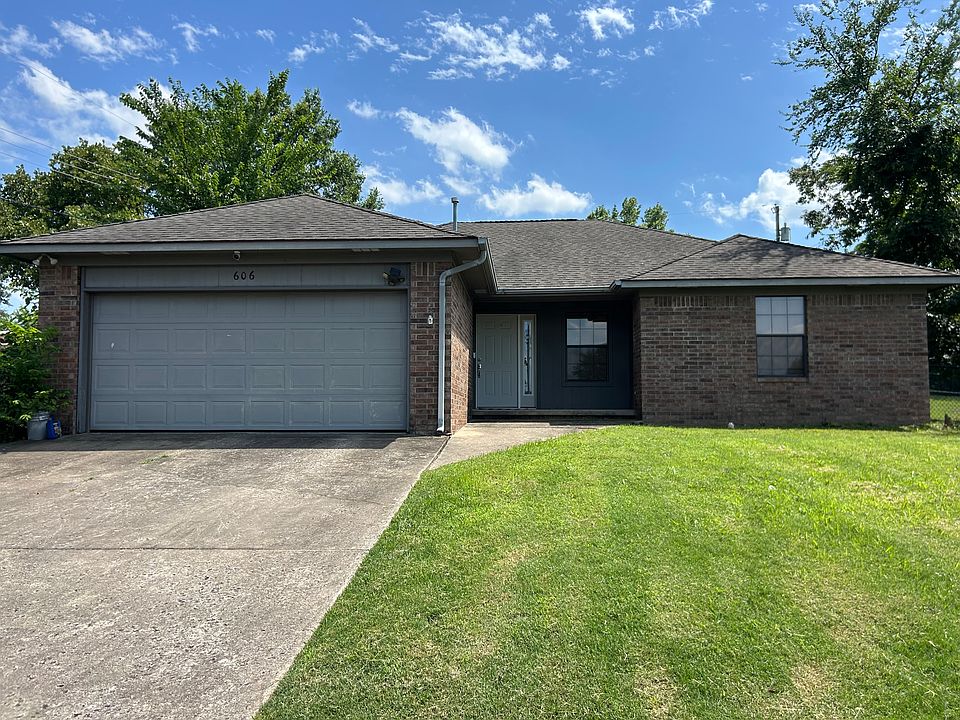 1st image of 606 Northview Dr