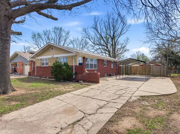 7903 E Indianapolis St, Wichita, KS 67207