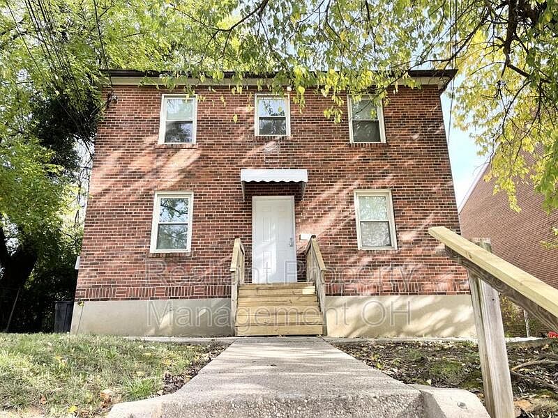 1st image of 240 N Wayne Ave #1
