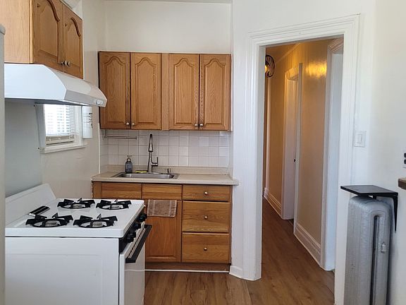 5th image of 2257 Chatterton Ave #1R