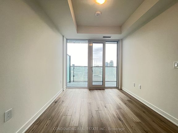 5th image of 70 Princess St #2603