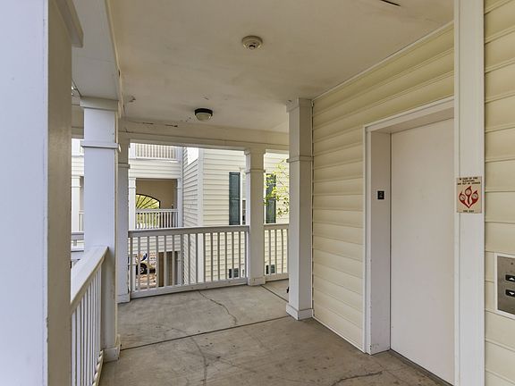 3rd image of 4316 Summercrest Blvd APT 507