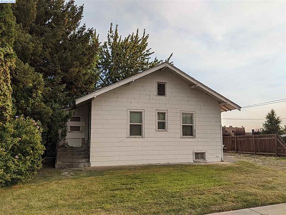 2nd image of 2415 W Bruneau Ave