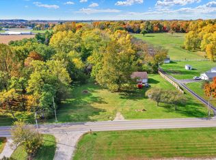 1548 N Franklin Rd, Greenwood, IN 46143