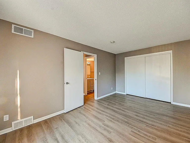 1215 Oakland Rd NE #44 — Photo 6