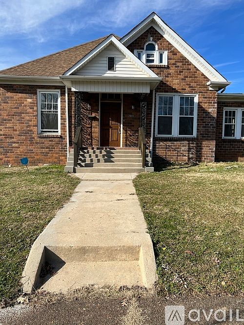 1st image of 2643 Linden Ave