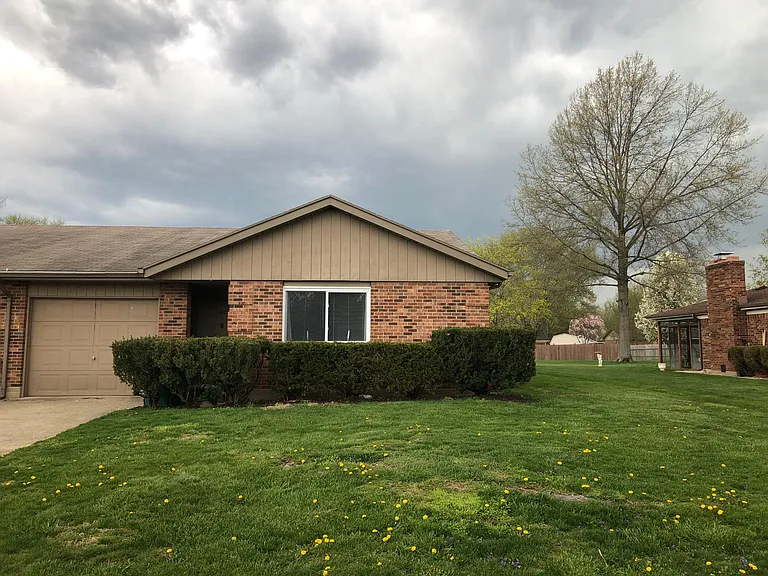 1417 Millstream Dr — Photo 1