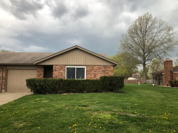 1417 Millstream Dr, Beavercreek, OH 45432