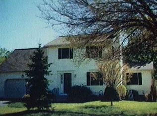 2872 W Old State Rd, Schenectady, NY 12303