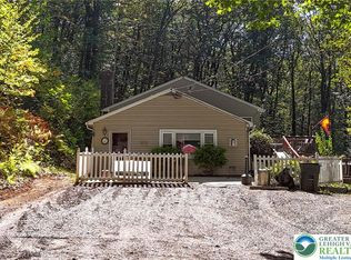 454 Landis Ln, Boyertown, PA 19512