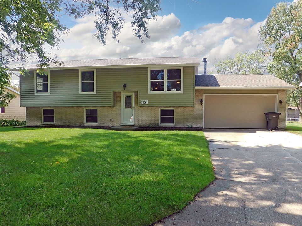 1st image of 1731 Canterbury Dr