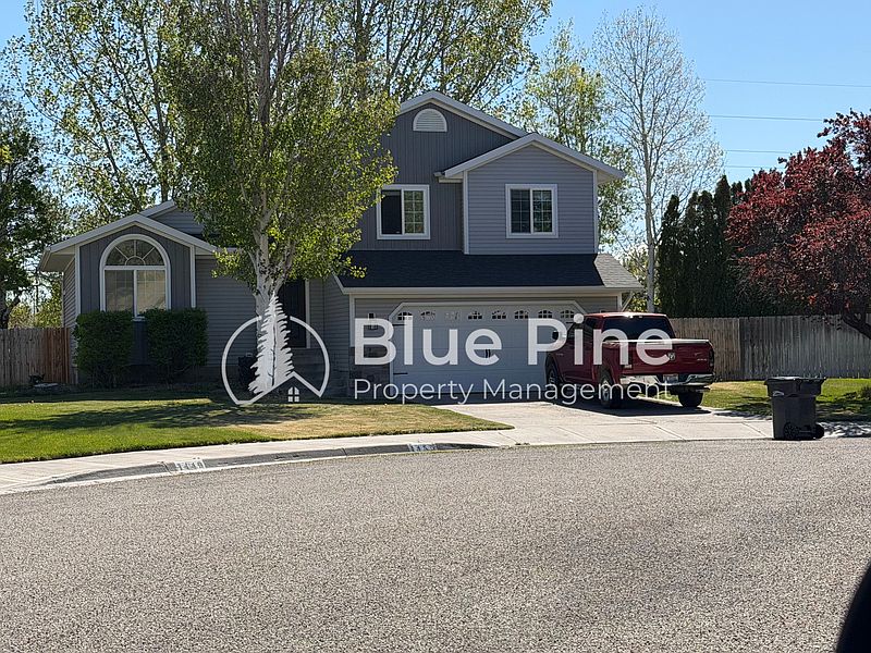 1st image of 1455 Fox Ct