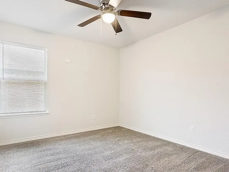 6510 Catherine Dr — Photo 9