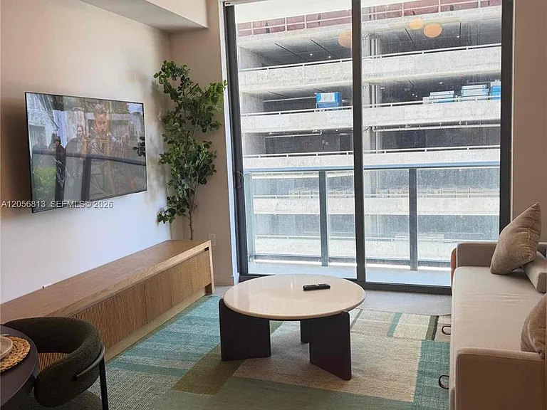 11 NE 6th St #705 — Photo 3