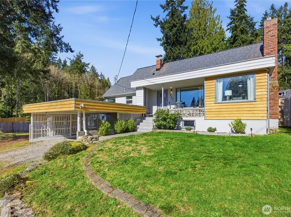 1913 Deville Drive NW, Bremerton, WA 98312