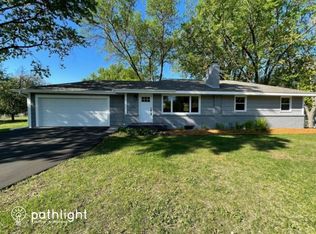 216 Hawes Ave, Shoreview, MN 55126