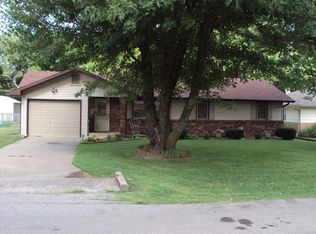 1810 Richards Rd, Fort Scott, KS 66701