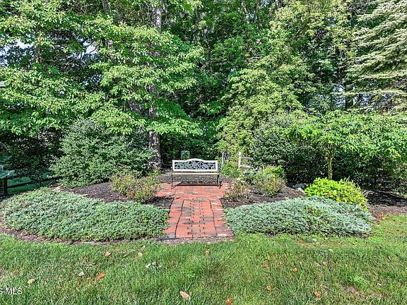 4th image of 5237 Spring Creek Ln