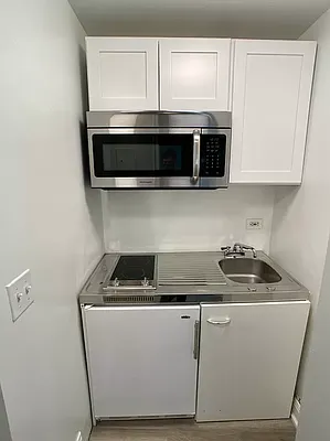 Rented by Tourma Realty LLC | media 2