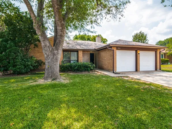 3021 Colony Dr, Mesquite, TX 75150